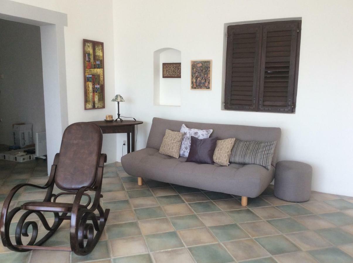 The Sea Cottage Apartments Drage Bagian luar foto