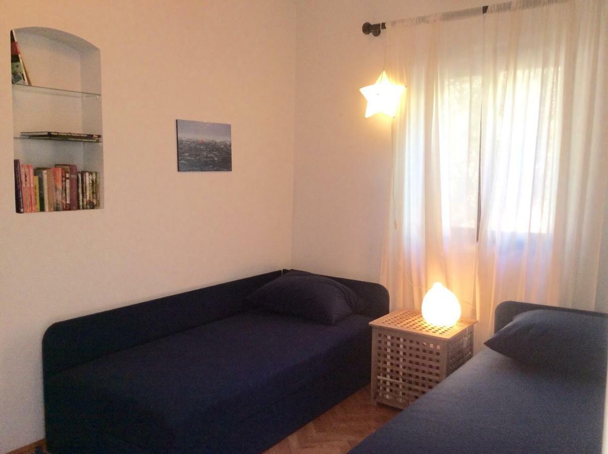 The Sea Cottage Apartments Drage Bagian luar foto