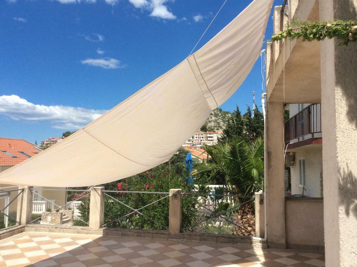 The Sea Cottage Apartments Drage Bagian luar foto