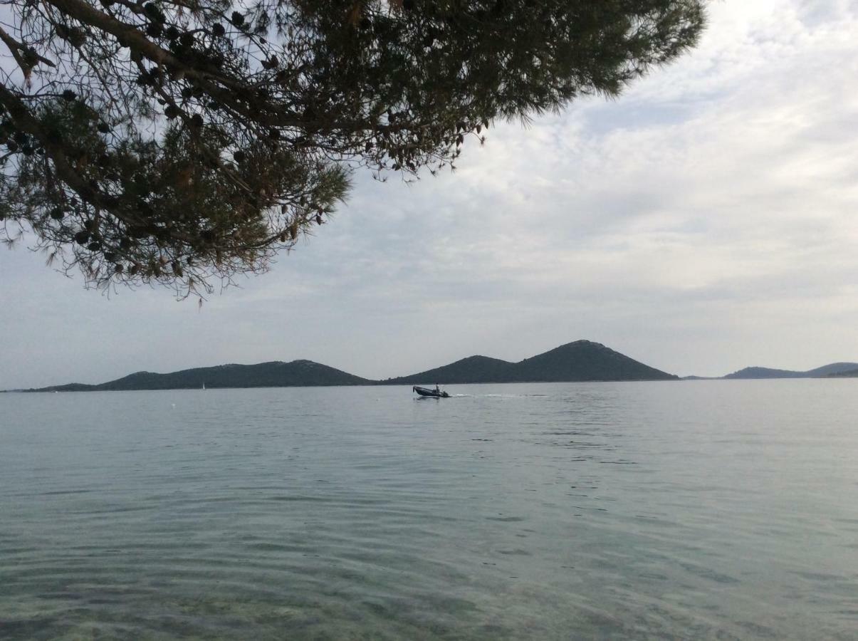The Sea Cottage Apartments Drage Bagian luar foto